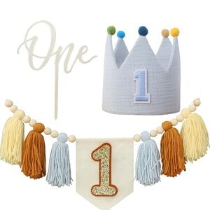 Amazon Kids Birthday Crown and Banner Set - Blue and Gold